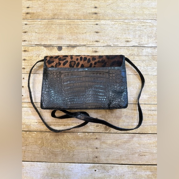 Nancy Gonzalez Croc Convertible Shoulder Bag Clutch Leopard on Calf Hair - Picture 2 of 12